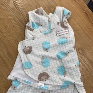 Halo Micro-Fleece Sleep sack sz S (3-6 mos/13-18 lbs)